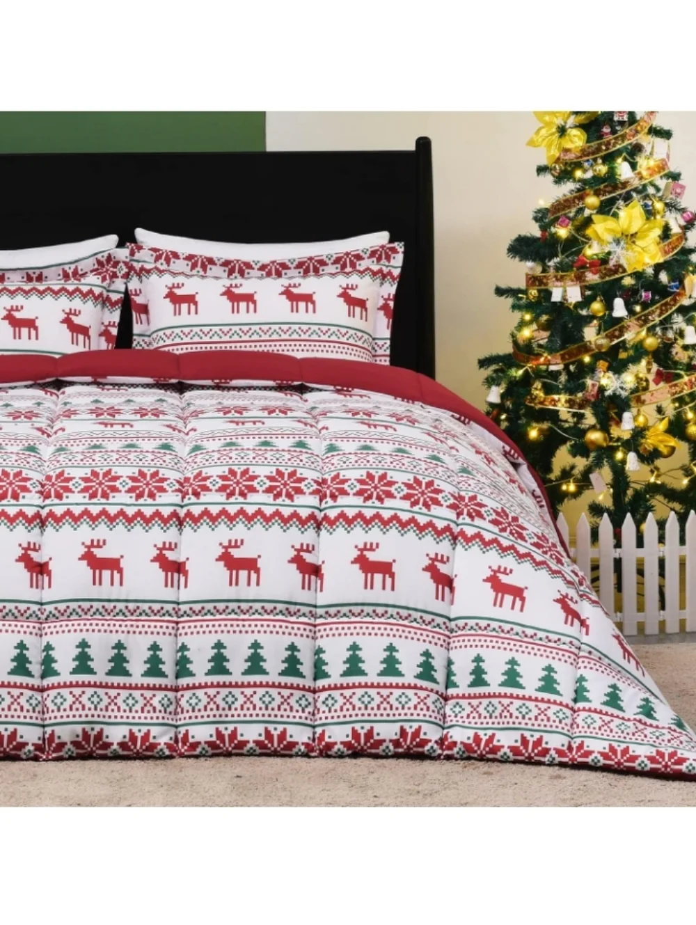 Festive Reindeer & Christmas Tree Queen Comforter Set With 2 Pillow Shams NWT